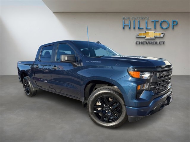 Used 2023 Chevrolet Silverado 1500 Custom image 1