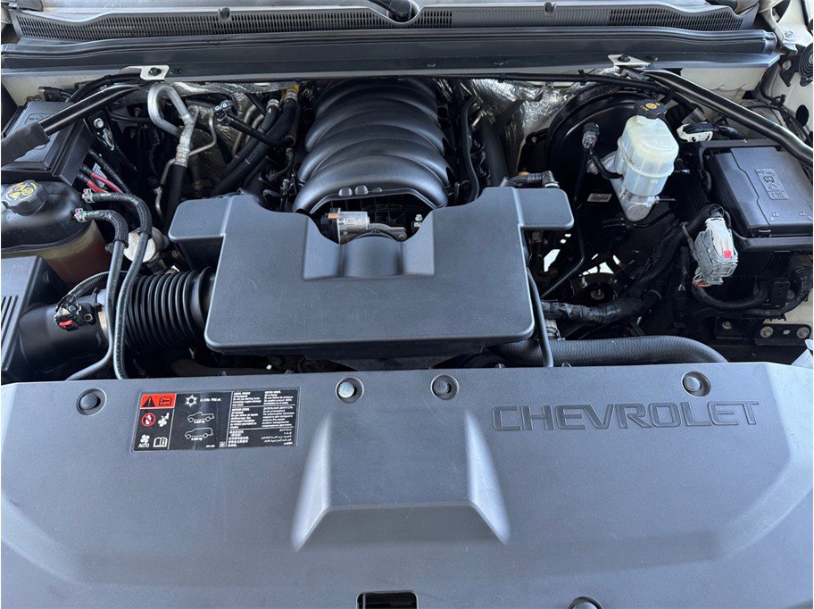 Used 2015 Chevrolet Tahoe LTZ RWD image 8