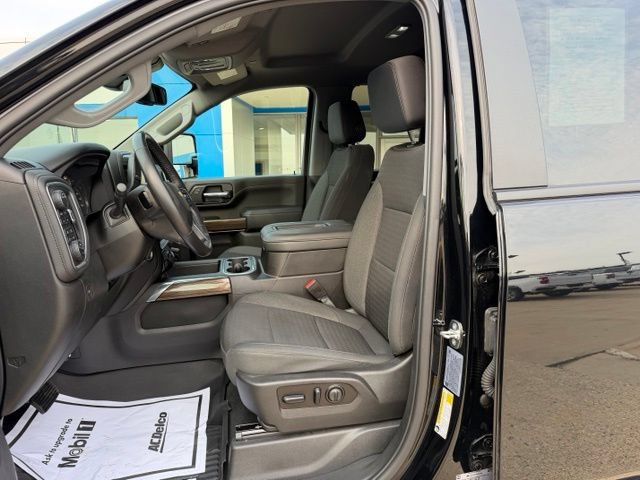 Used 2022 Chevrolet Silverado 2500 LT w/ Convenience Package AWD/4WD image 15