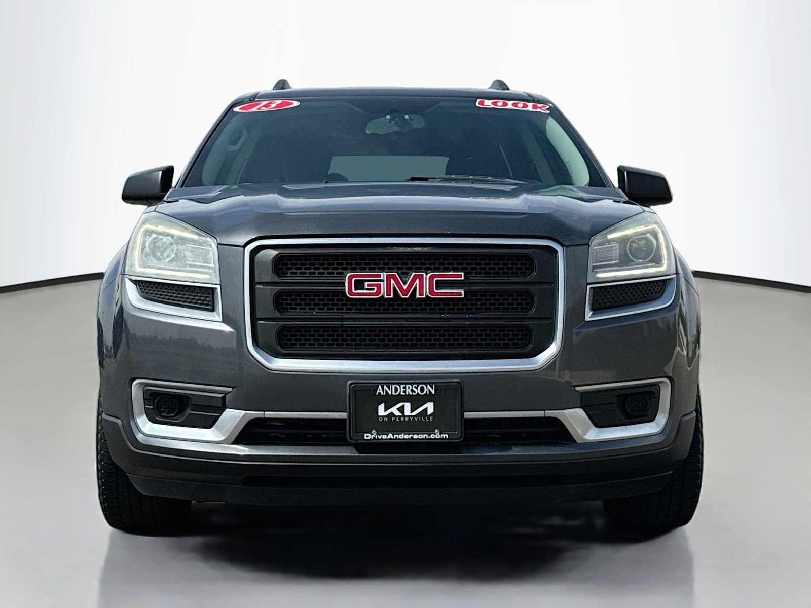 Used 2013 GMC Acadia SLE image 17