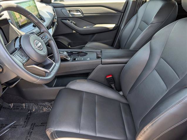 Used 2024 Nissan Rogue SL w/ SL Premium Package FWD image 17