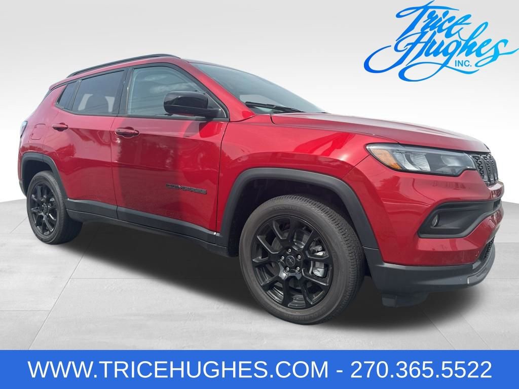 Used 2025 Jeep Compass Latitude w/ Sun & Sound Group