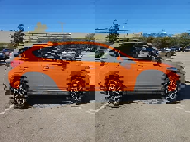 Used 2018 Subaru Crosstrek 2.0i Limited image 4