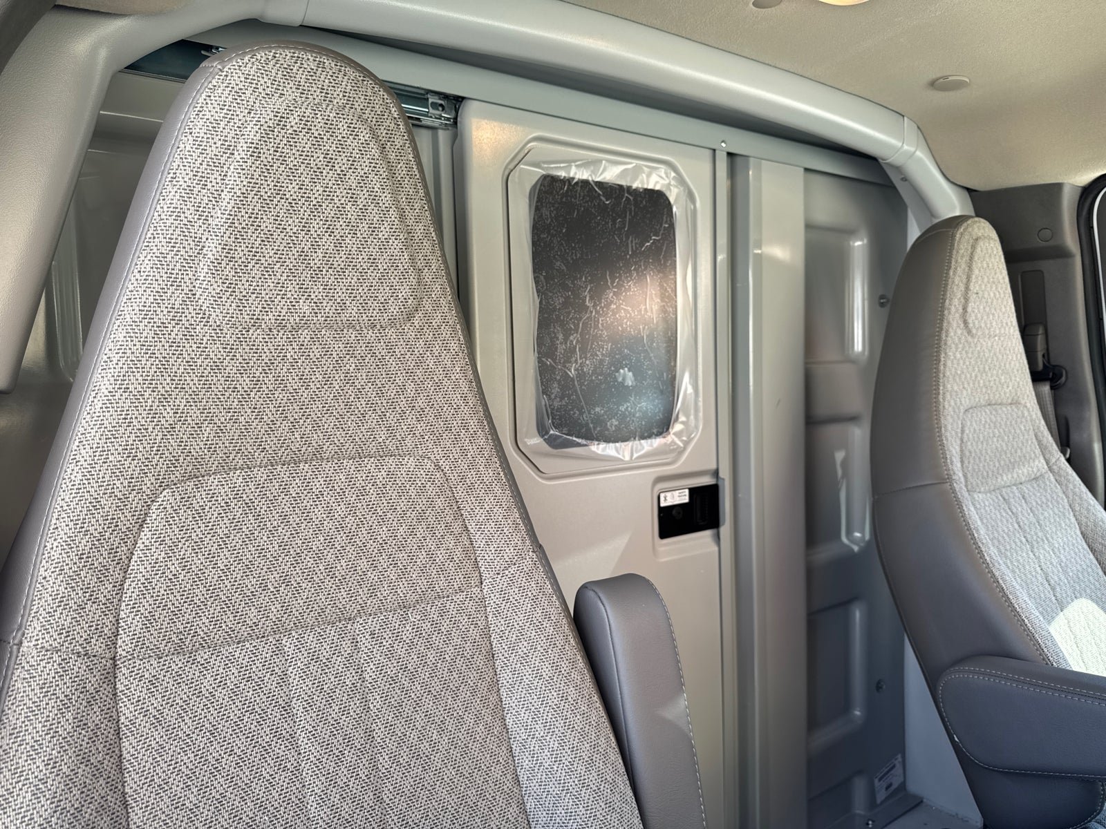 New 2025 GMC Savana 3500 w/ Power Convenience Package RWD image 22