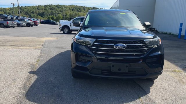 Used 2022 Ford Explorer XLT w/ Class IV Trailer Tow Package AWD/4WD image 6