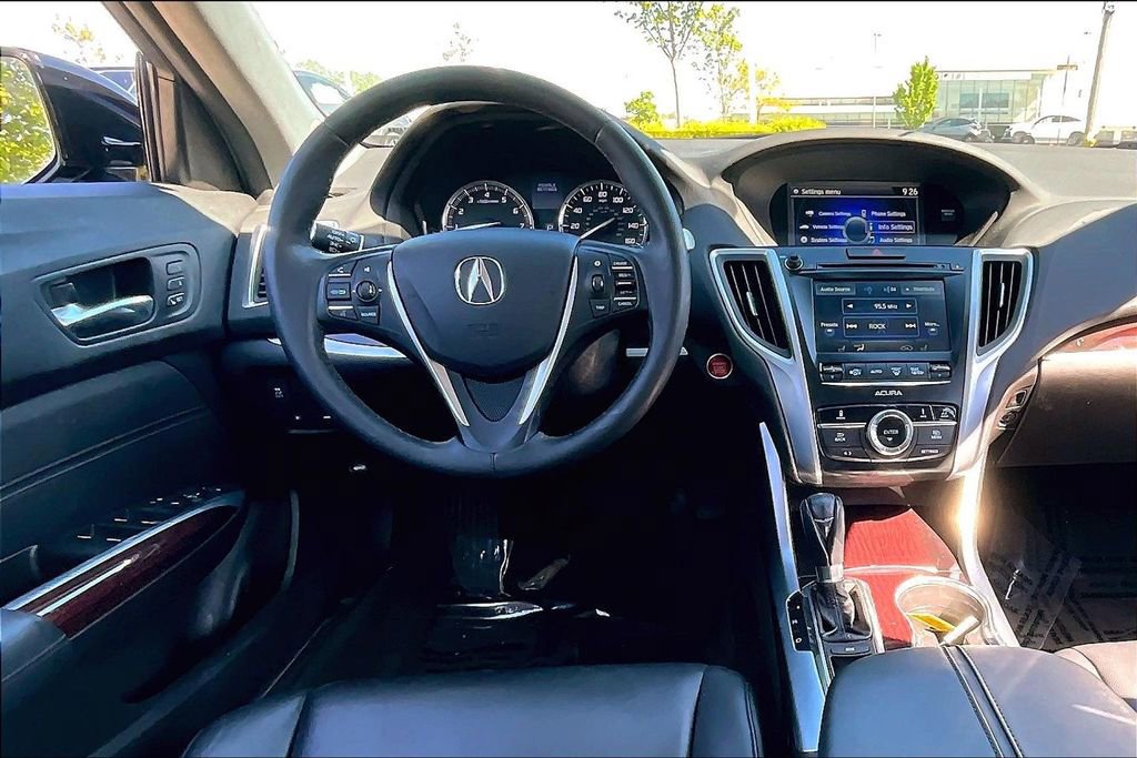 Used 2016 Acura TLX FWD image 18
