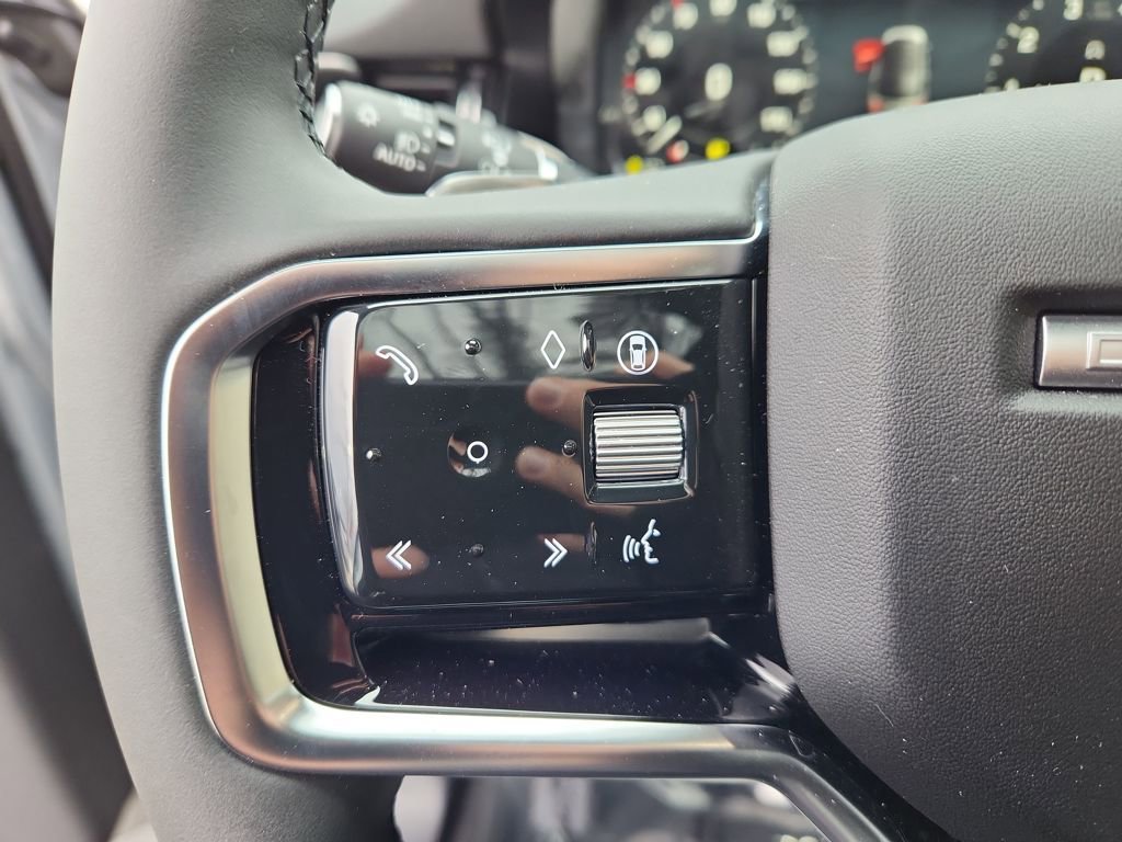 New 2026 Land Rover Discovery Sport Landmark image 19