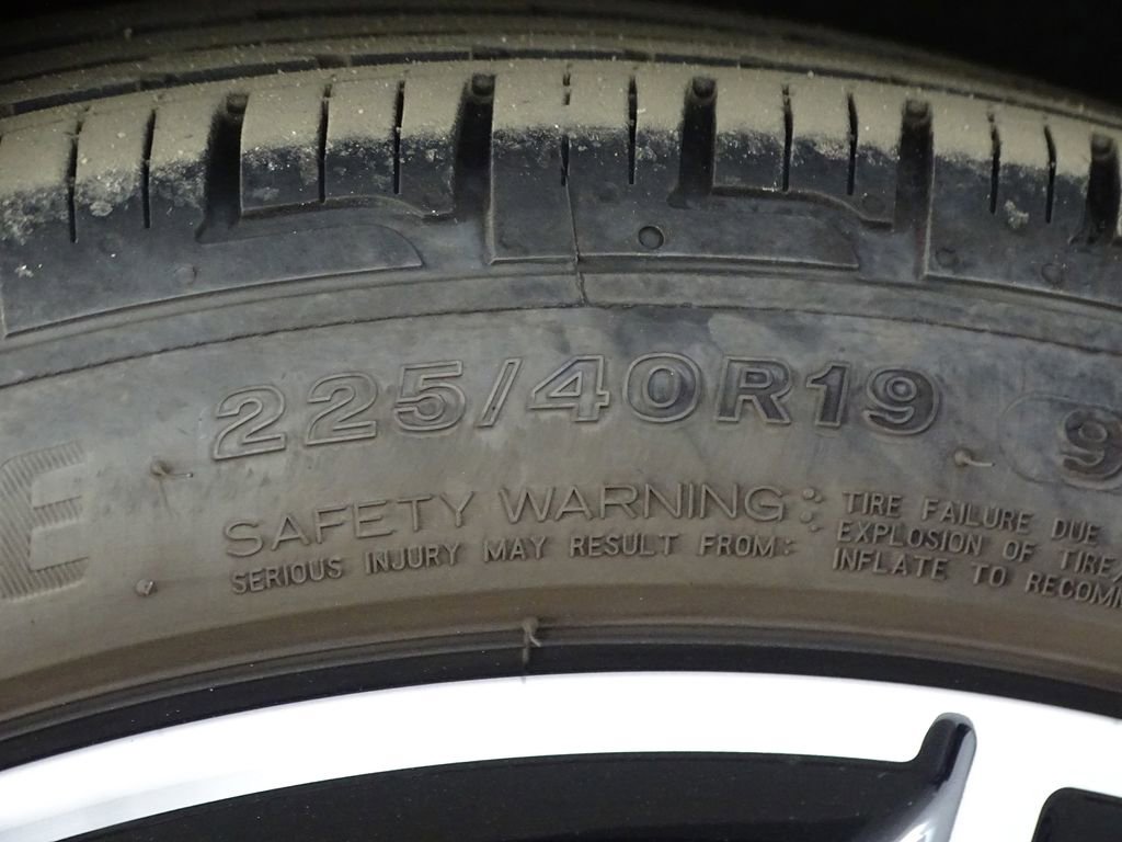 Used 2023 BMW 330i xDrive Sedan w/ M Sport Package image 48