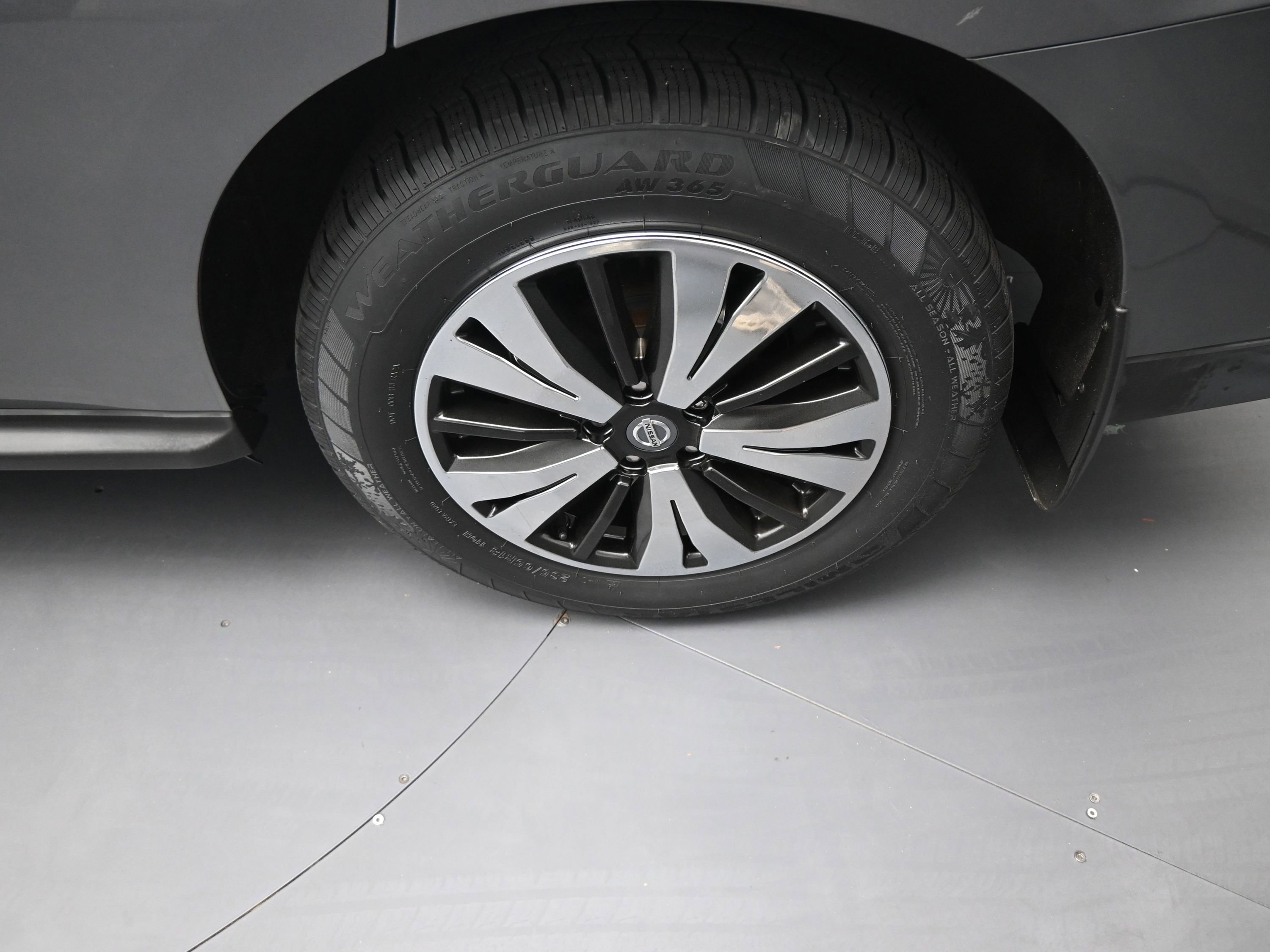 Used 2020 Nissan Pathfinder S image 21