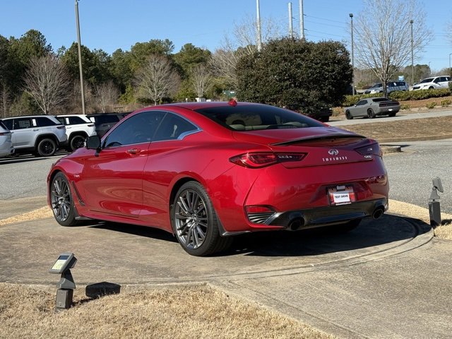 Used 2017 INFINITI Q60 Red Sport 400 image 6