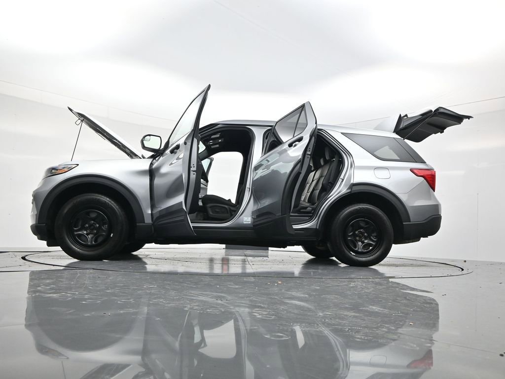 Used 2024 Ford Explorer 4WD Police Interceptor image 57