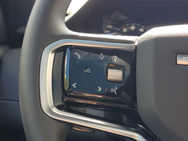 Certified 2025 Land Rover Discovery Sport Dynamic SE image 28