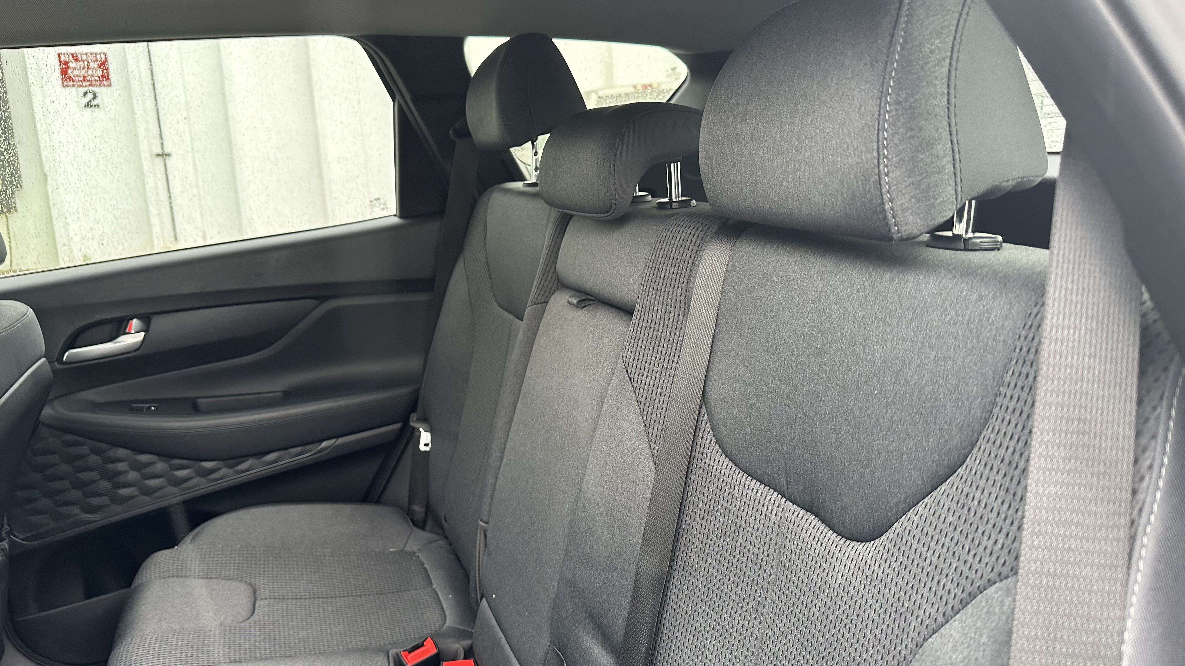 Used 2020 Hyundai Santa Fe SEL FWD image 32