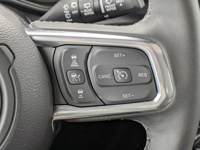 Certified 2026 Jeep Wrangler Unlimited Sahara AWD/4WD image 26