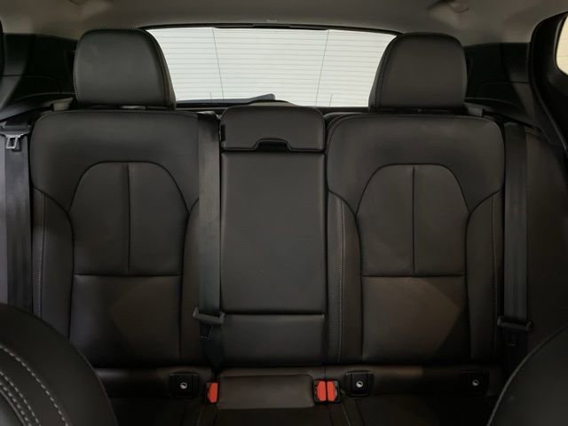 Used 2025 Volvo XC40 B5 Plus AWD/4WD image 77