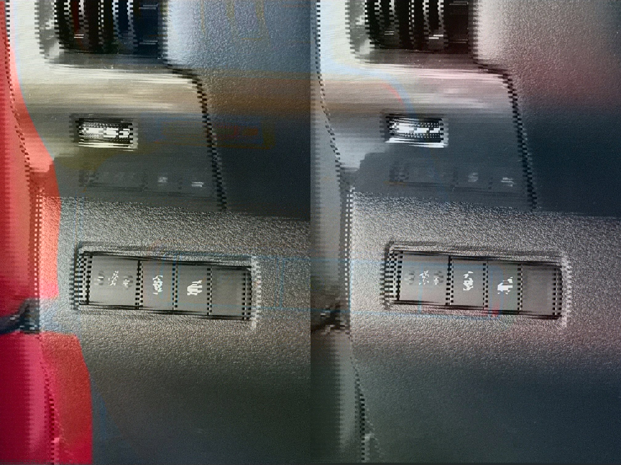 Used 2023 Nissan Pathfinder SL image 13