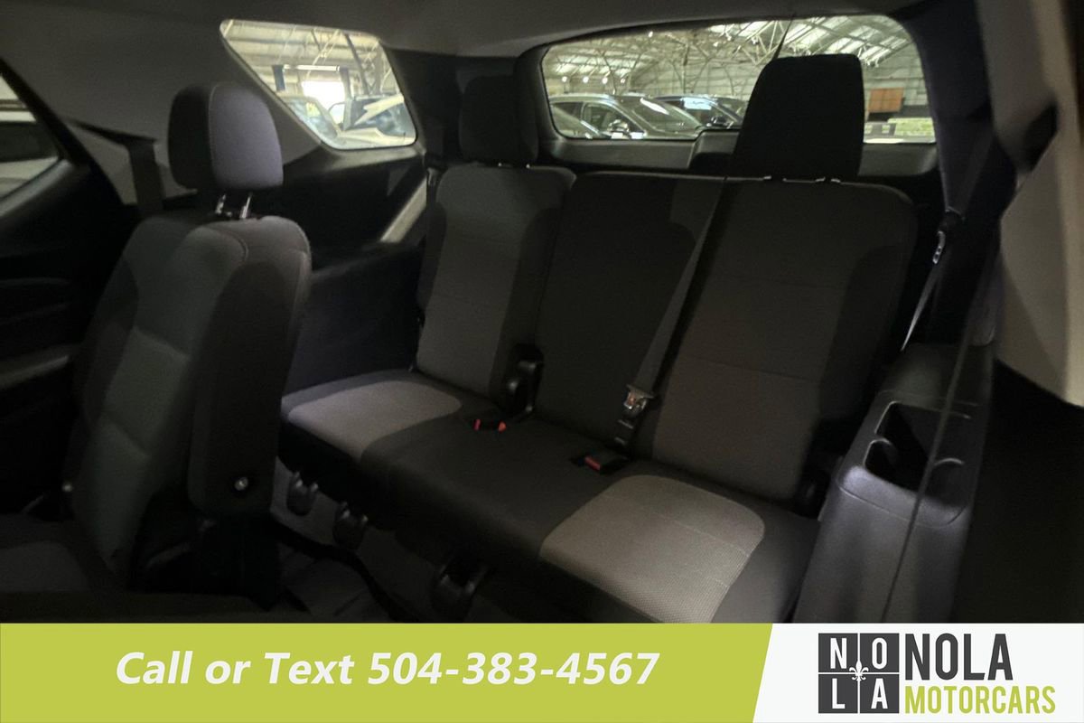 Used 2020 Chevrolet Traverse LT image 24