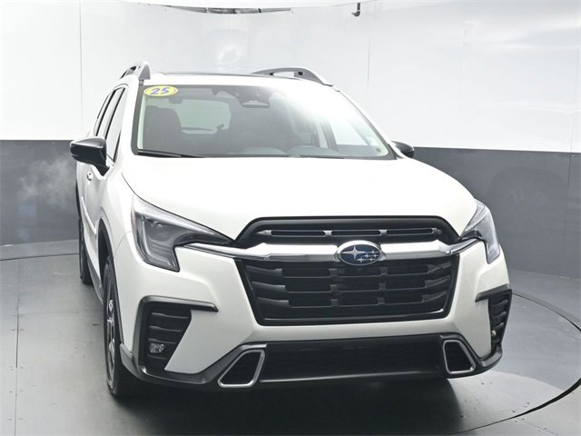 Used 2025 Subaru Ascent Touring w/ Popular Package #1 image 3