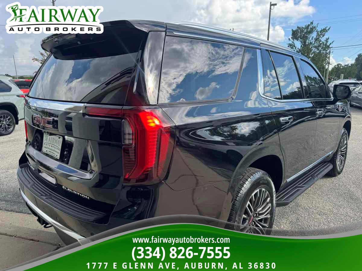 Used 2026 GMC Yukon Elevation w/ Elevation Premium Package AWD/4WD image 6