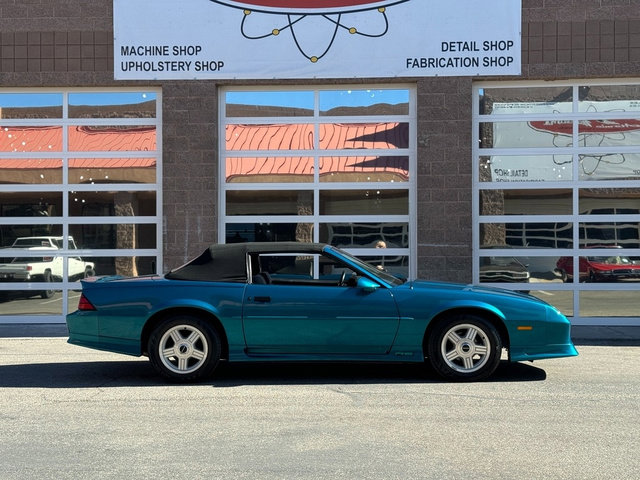 Used 1991 Chevrolet Camaro RS image 11