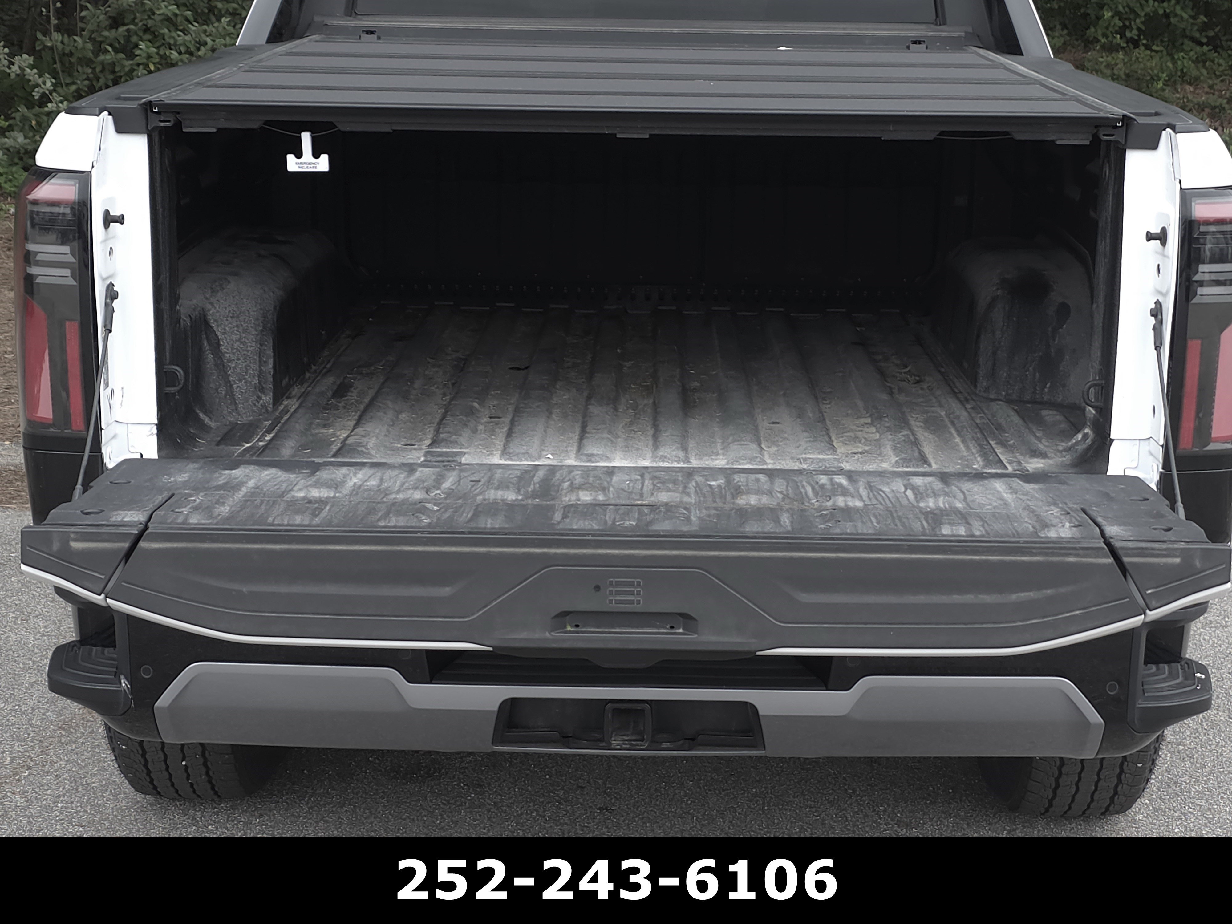 Used 2026 GMC Sierra EV AT4 AWD/4WD image 25