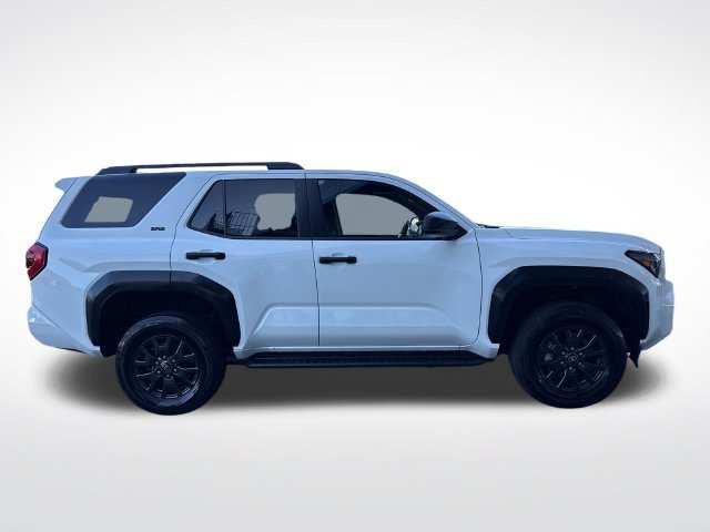 Used 2025 Toyota 4Runner SR5 AWD/4WD image 7