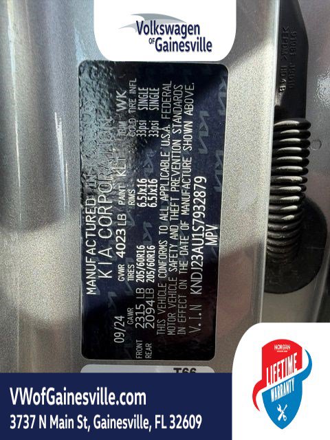 Used 2025 Kia Soul LX w/ LX Technology Package FWD image 30
