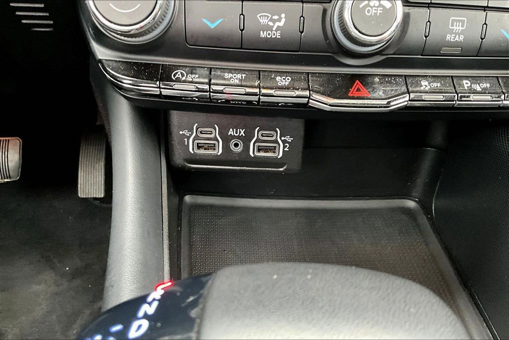 Used 2024 Dodge Durango GT image 16