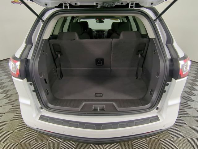 Used 2016 Chevrolet Traverse LT w/ Style and Technology Package image 38