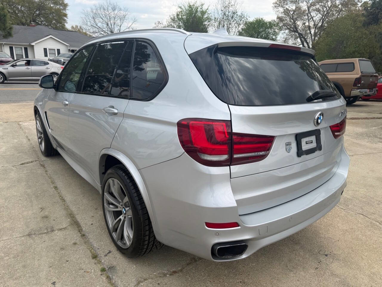 Used 2016 BMW X5 xDrive50i w/ M Sport image 7