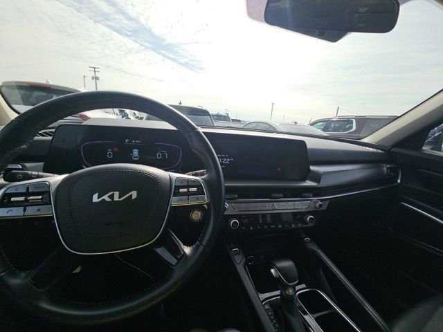 Used 2025 Kia Telluride S image 10