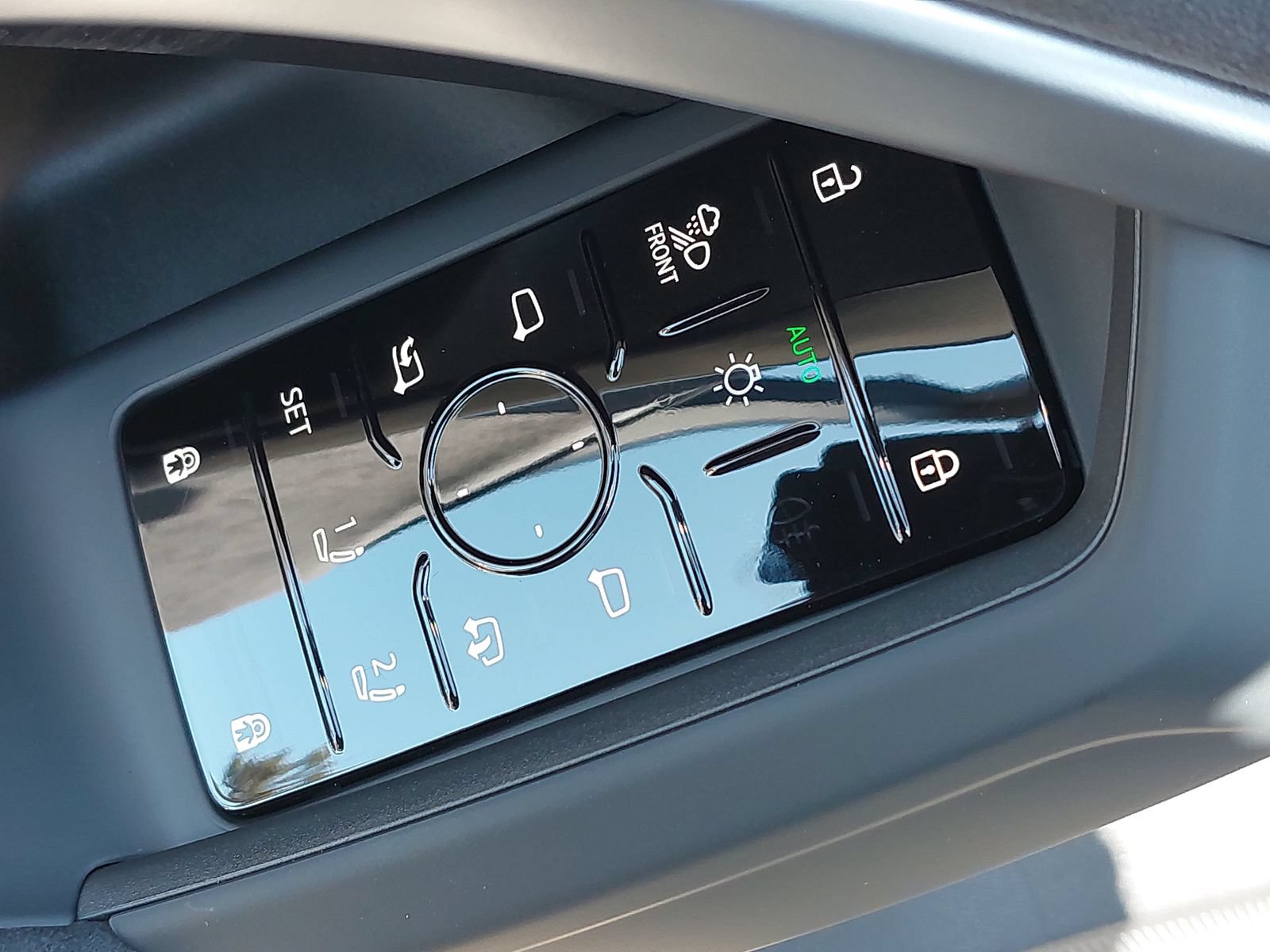 New 2026 Audi SQ5 Premium Plus AWD/4WD image 31