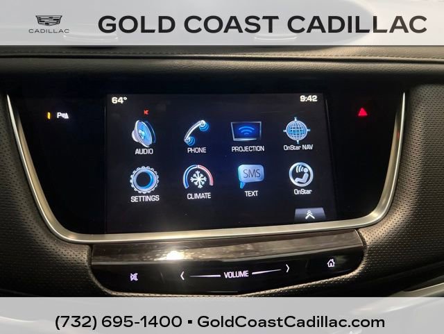 Used 2017 Cadillac XT5 Luxury w/ LPO, Wheel Lock Package AWD/4WD image 3
