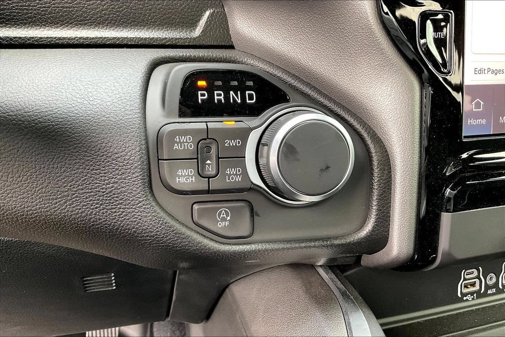New 2026 RAM 1500 Lone Star AWD/4WD image 13