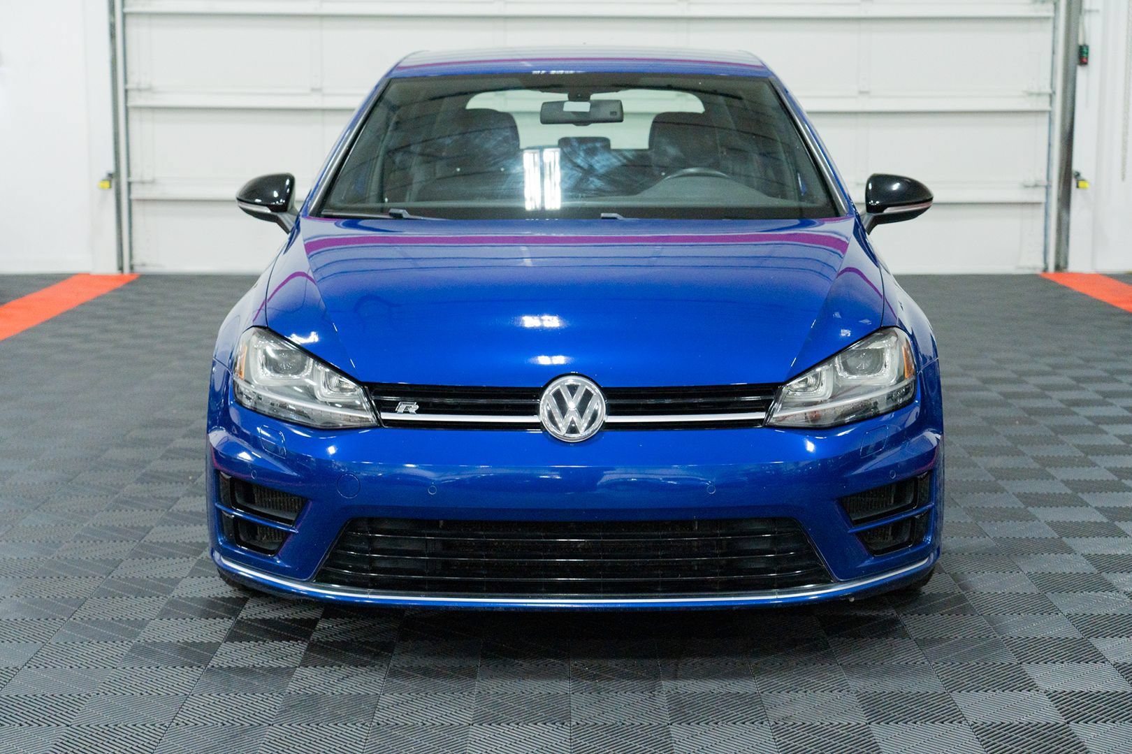 Used 2015 Volkswagen Golf R 4-Door AWD/4WD image 2