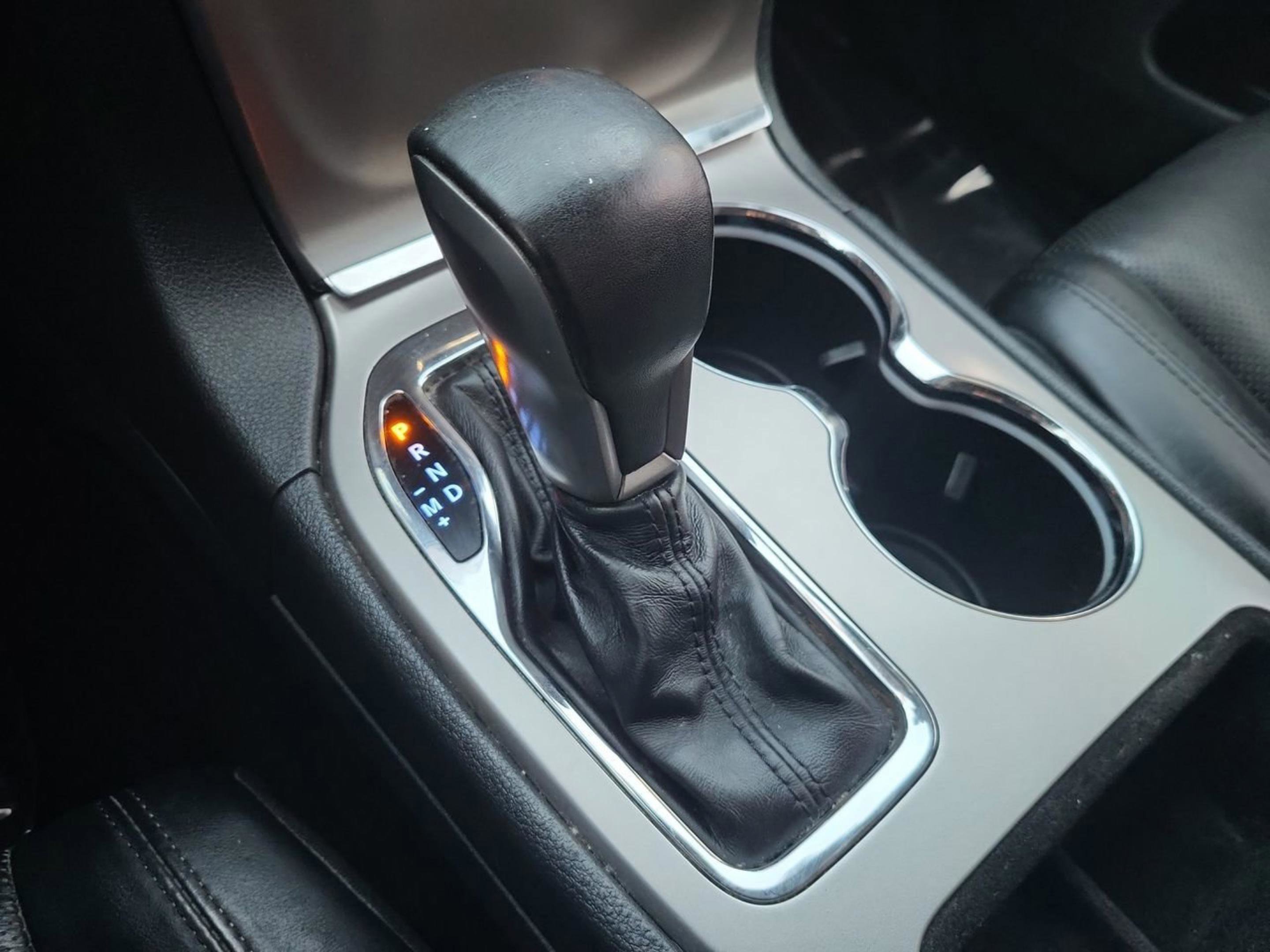 Used 2019 Jeep Grand Cherokee Limited w/ Luxury Group II image 25