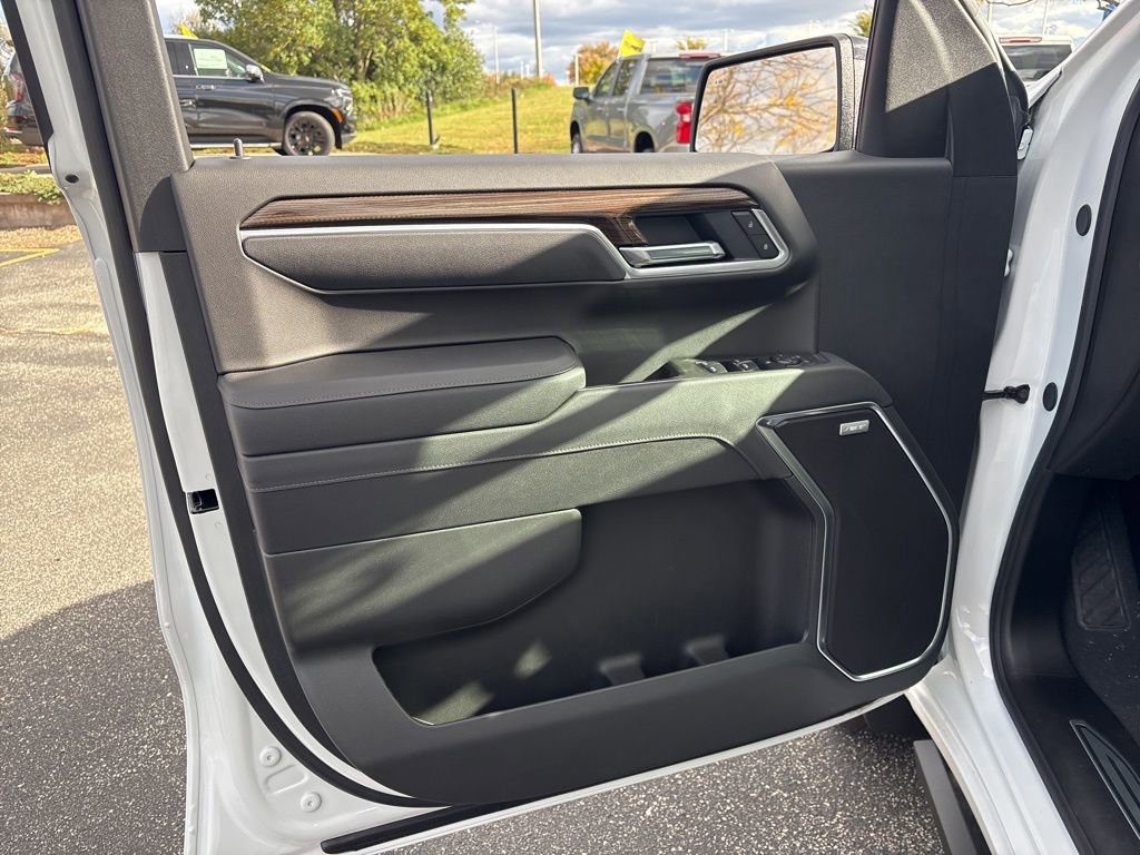 New 2025 Chevrolet Silverado 1500 RST w/ Convenience Package II image 7