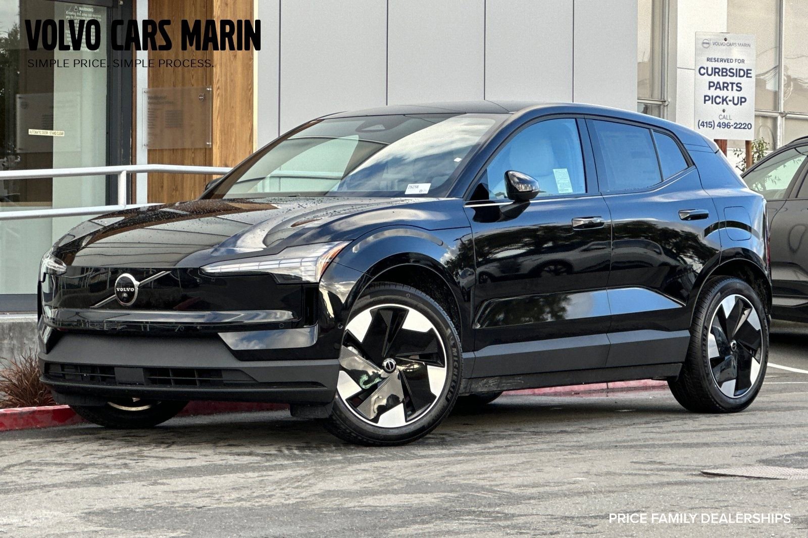 New 2026 Volvo EX30 Ultra w/ Climate Package