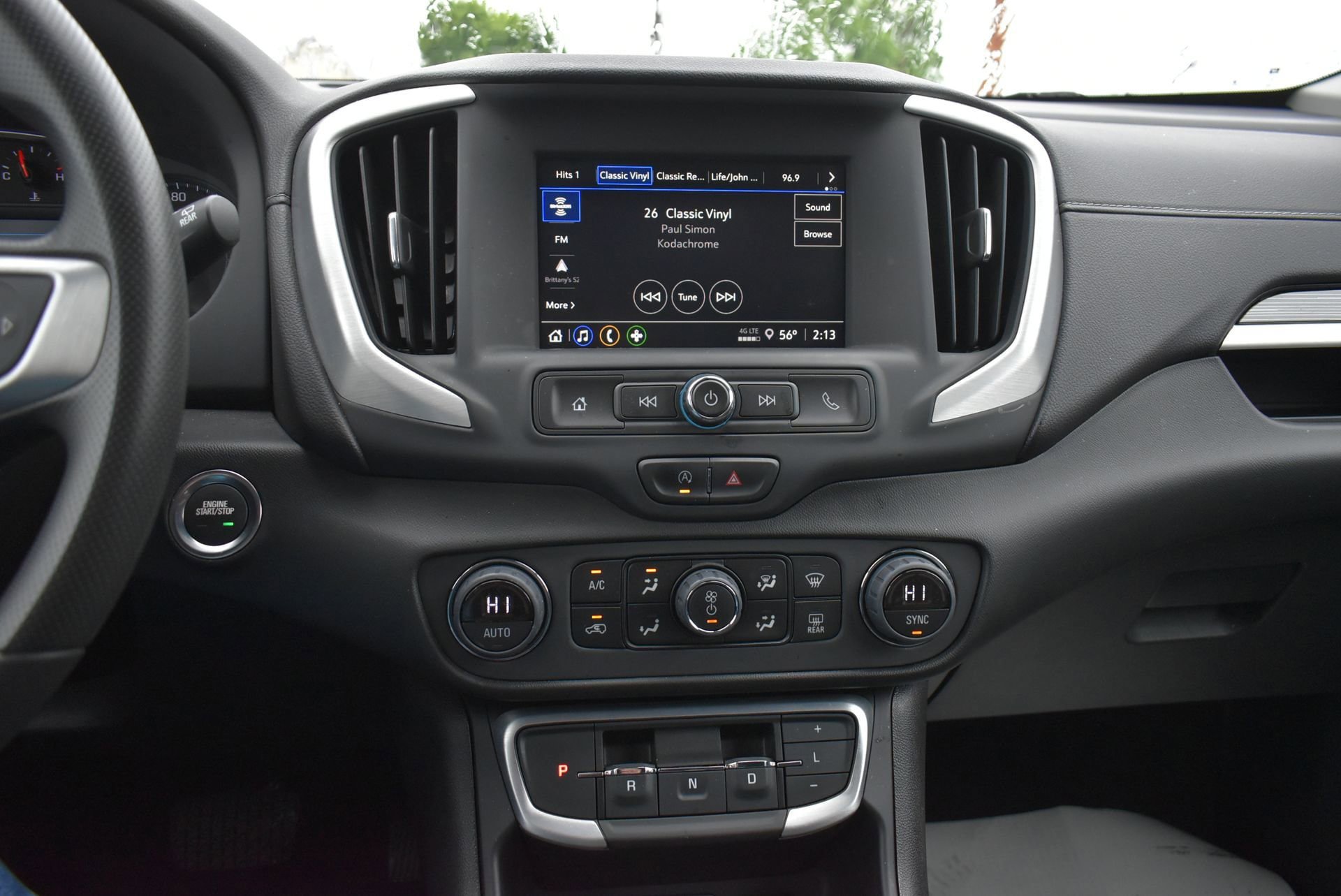 Used 2023 GMC Terrain SLE w/ Driver Convenience Package FWD image 28