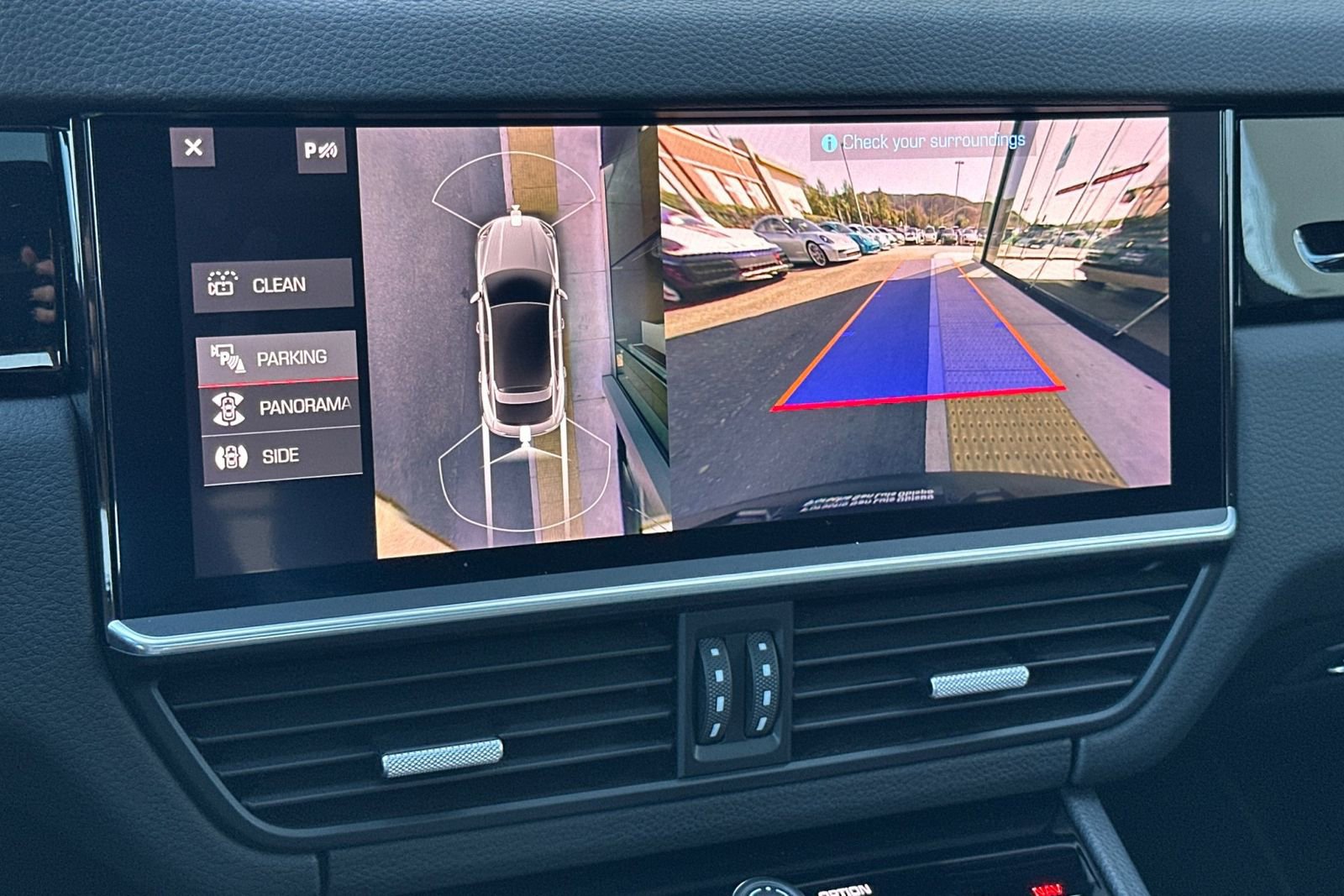 Used 2021 Porsche Cayenne image 24