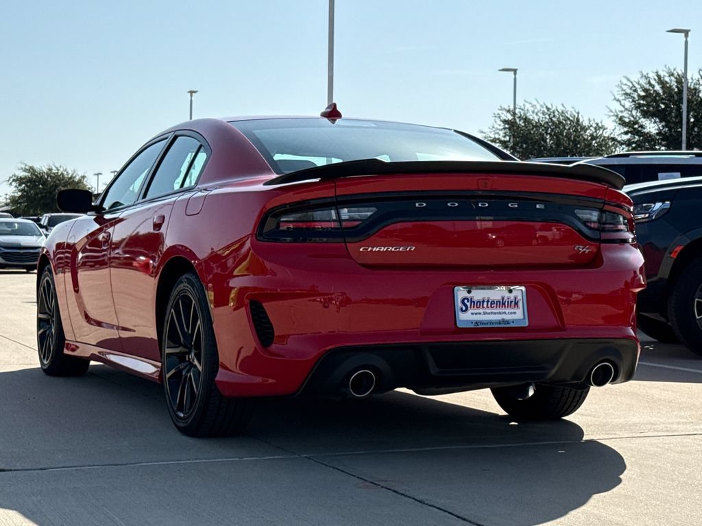 Used 2023 Dodge Charger R/T RWD image 7