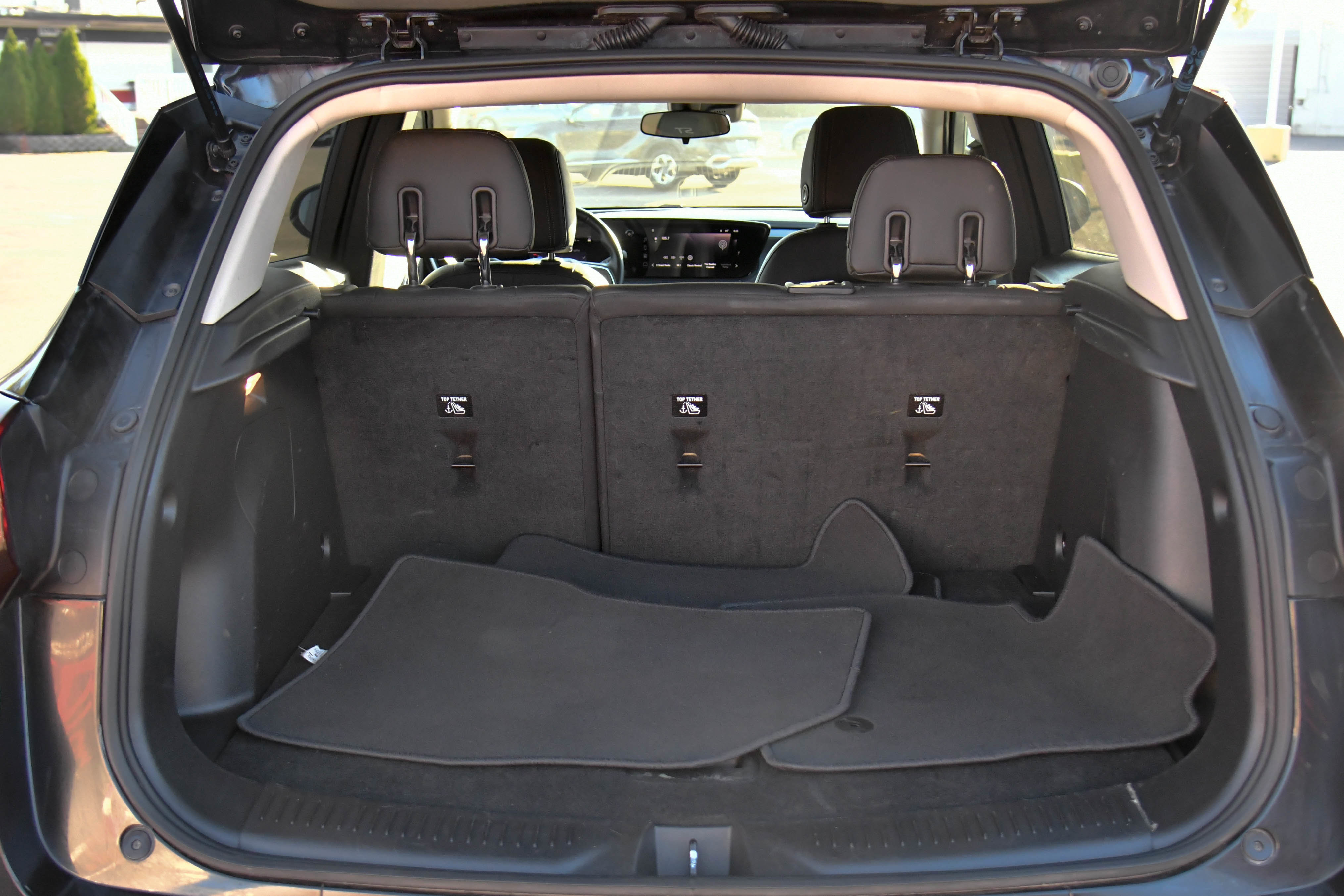 Used 2024 Buick Encore GX Sport Touring w/ Comfort Package image 38