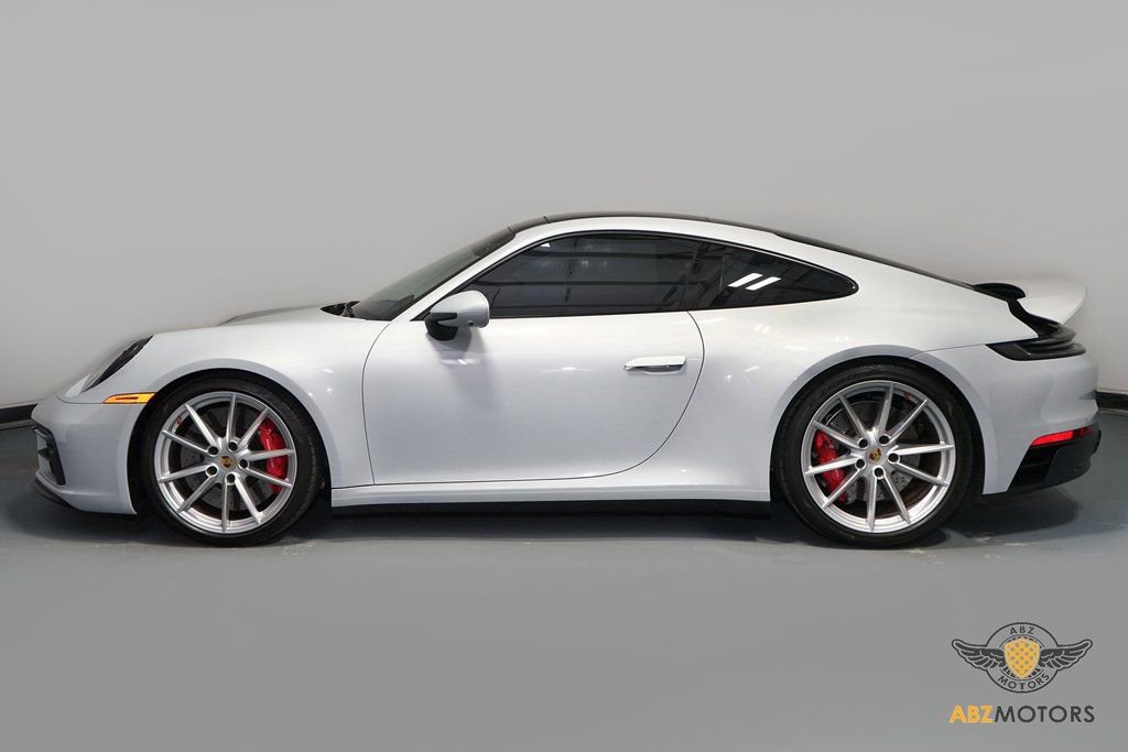 Used 2024 Porsche 911 Carrera GTS image 5