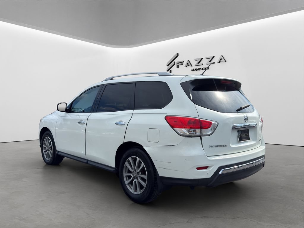 Used 2015 Nissan Pathfinder S FWD image 8