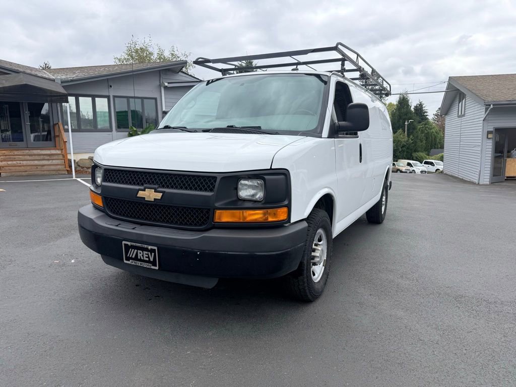 Used 2014 Chevrolet Express 3500 RWD image 1