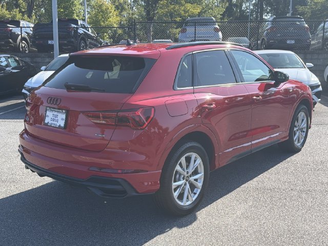 Used 2021 Audi Q3 2.0T Premium Plus w/ Premium Plus Package AWD/4WD image 8