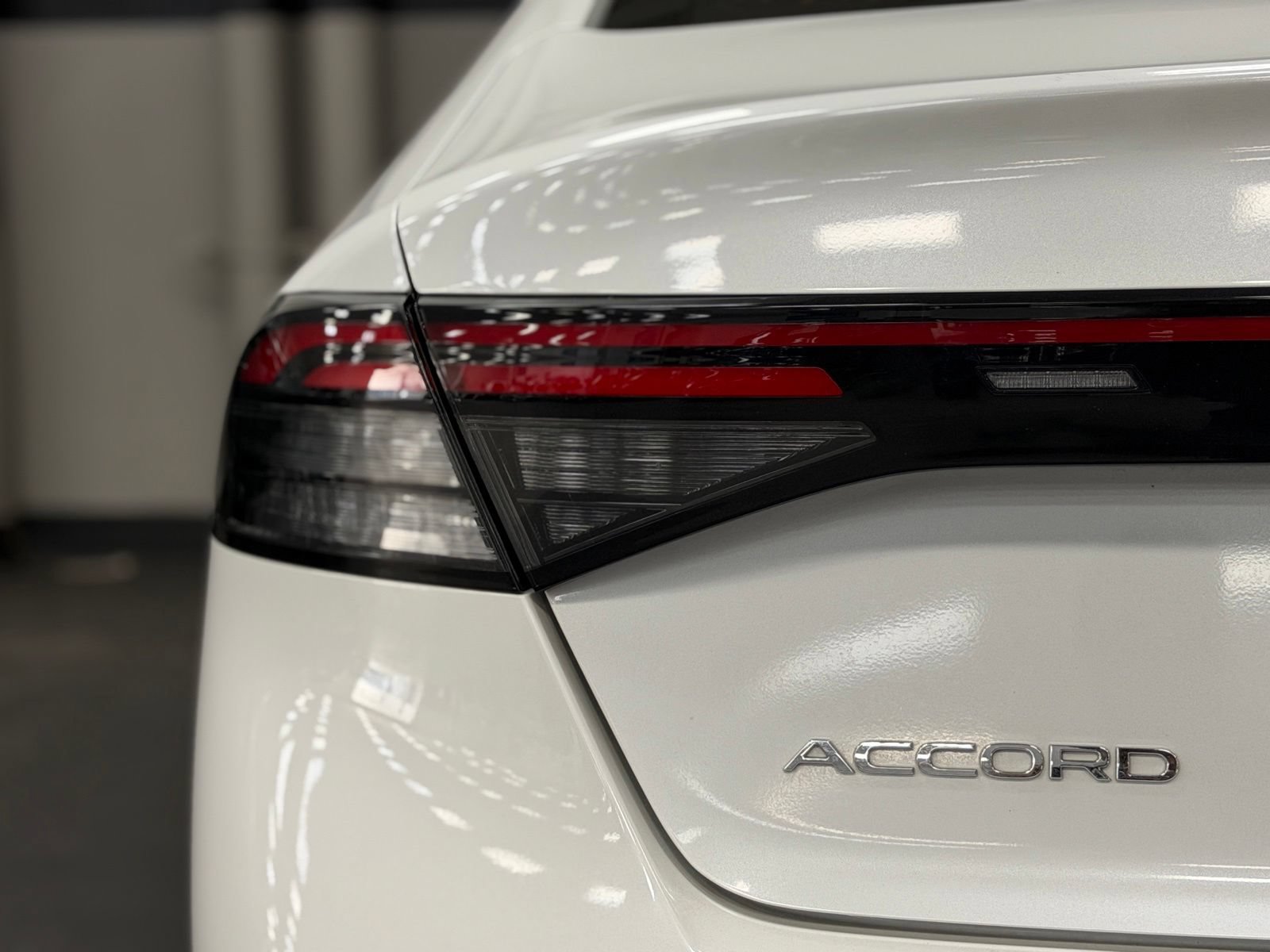 Used 2023 Honda Accord EX image 13