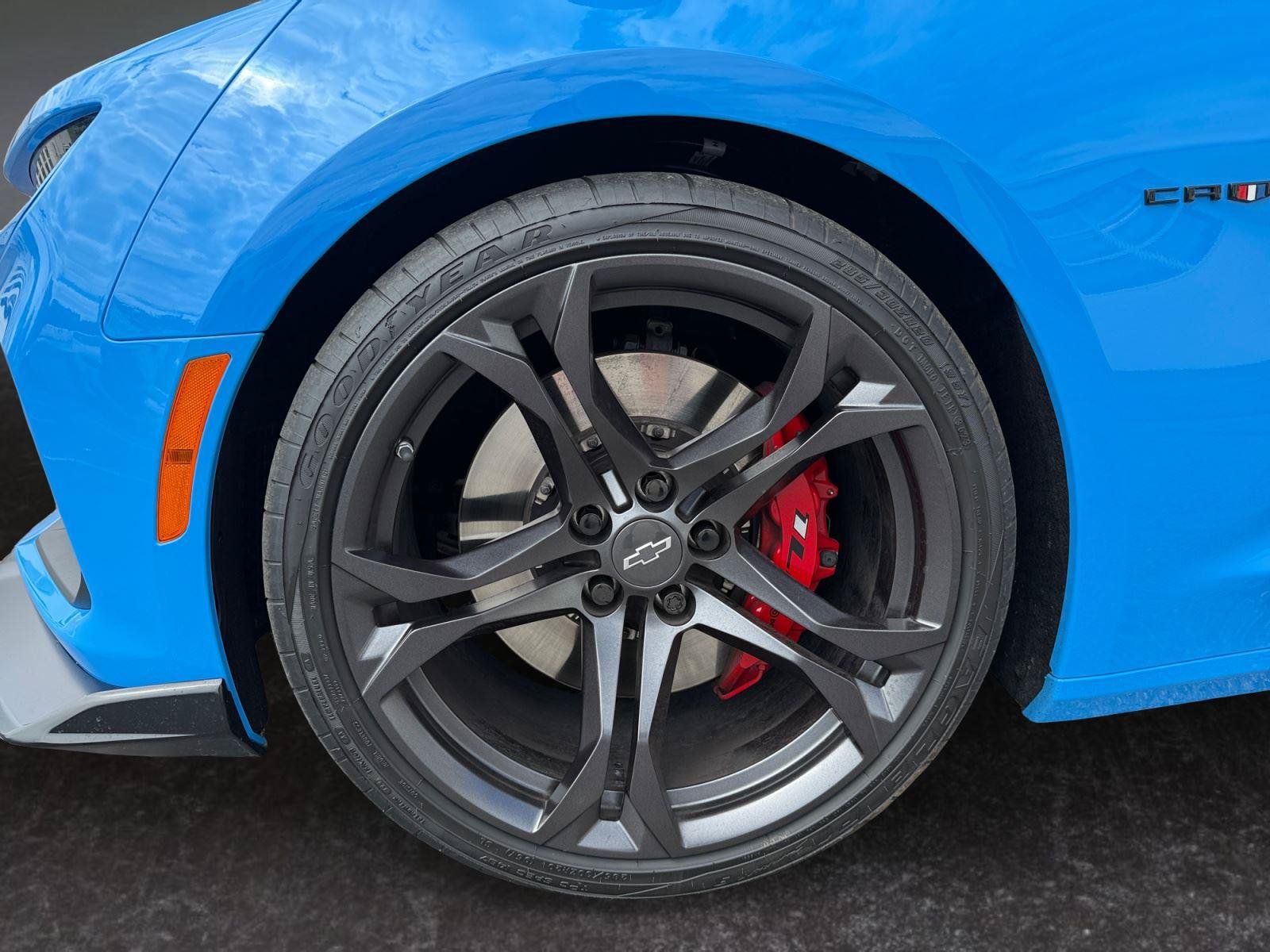 Used 2022 Chevrolet Camaro SS RWD image 23