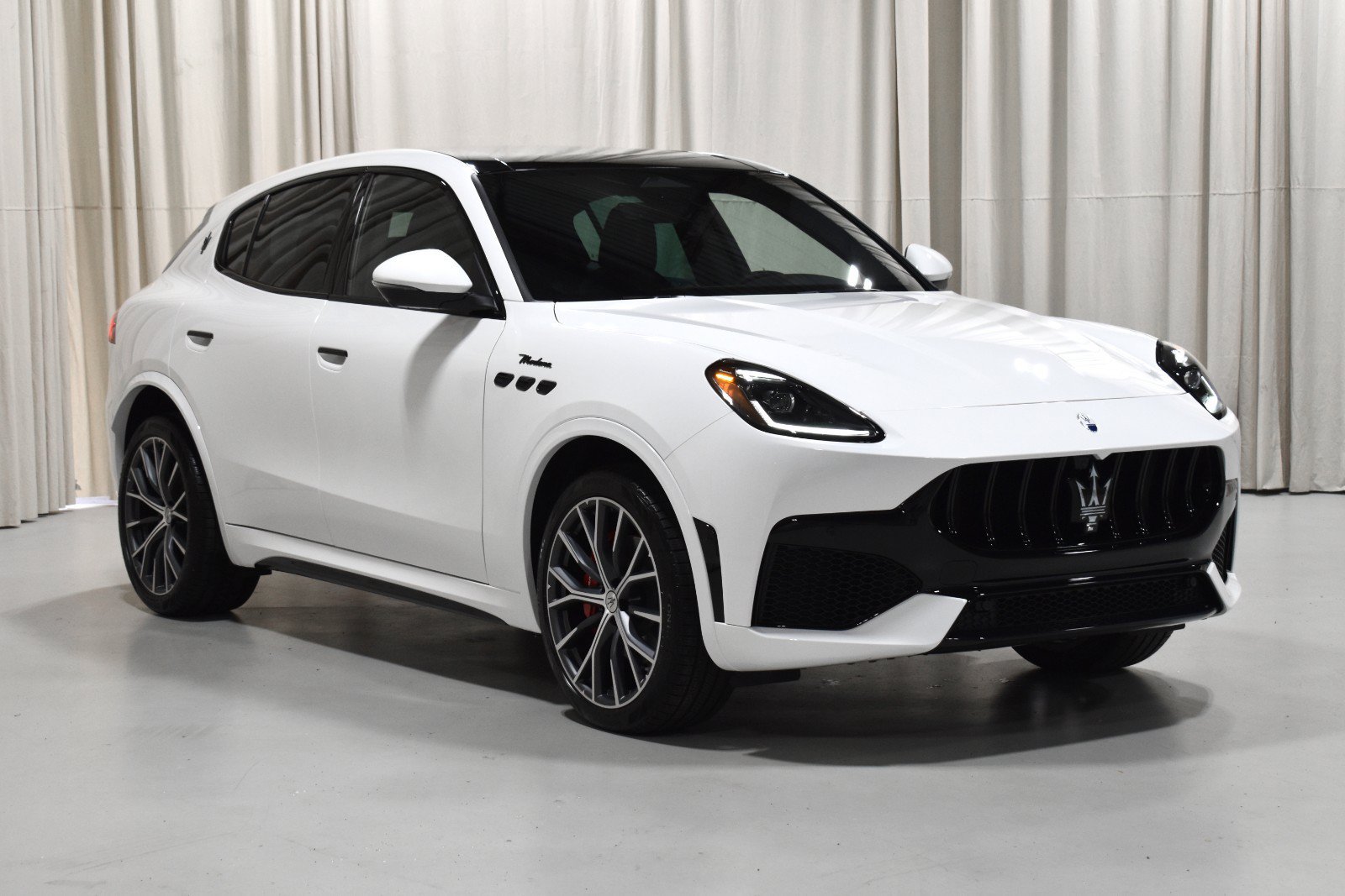 New 2027 Maserati Grecale Modena AWD/4WD image 3