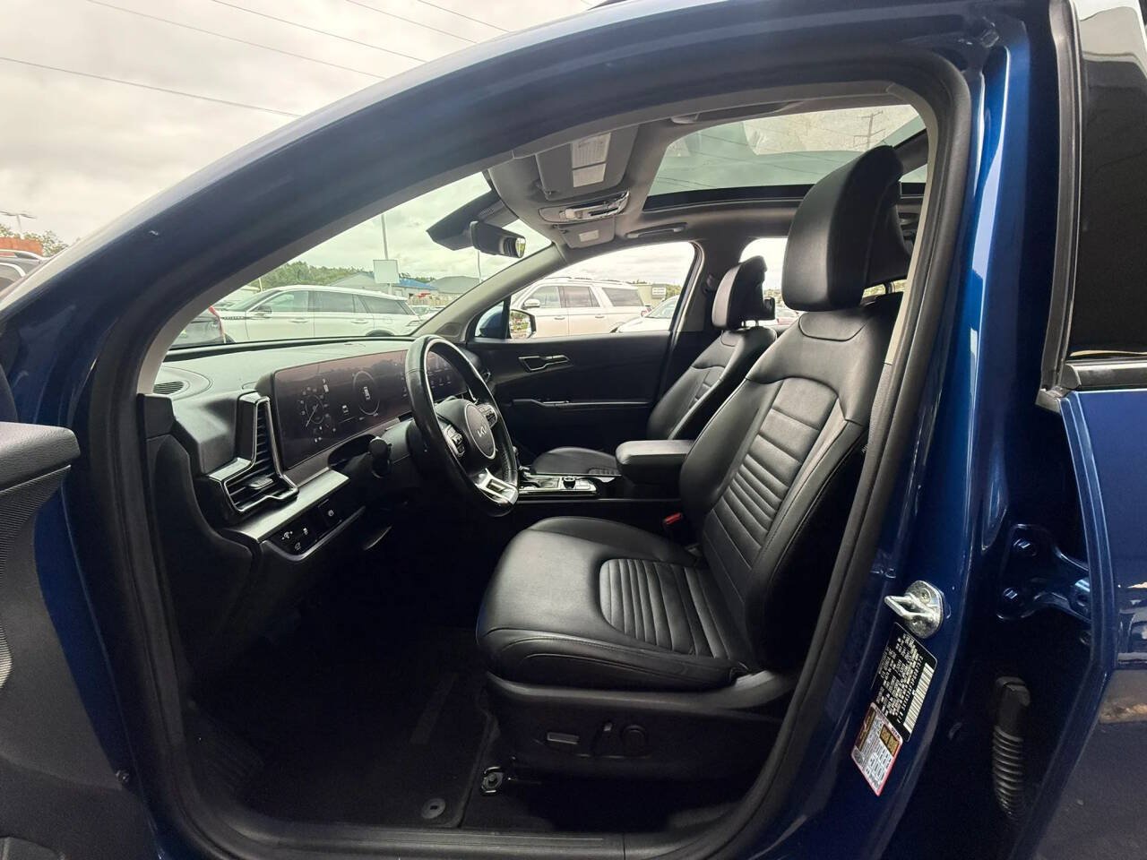 Used 2023 Kia Sportage SX FWD image 19